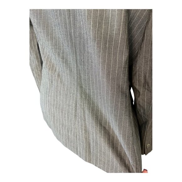 Tahari Gray Blazer - Size 12 - Picture 3 of 9